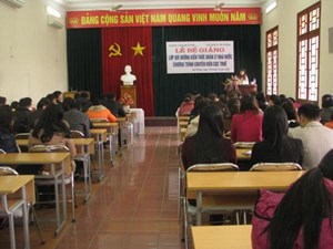 Bế giảng lớp Bồi dưỡng kiến thức quản lý nhà nước   chương trình chuyên viên Cục Thuế
