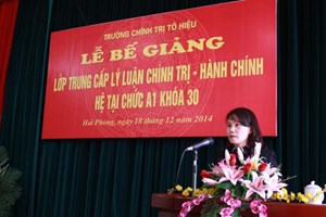 Bế giảng lớp Trung cấp lý luận chính trị - hành chính  hệ đào tạo tại chức A1K30