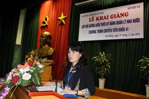 Khai giảng lớp bồi dưỡng kiến thức quản lý nhà nước chương trình chuyên viên khóa 41