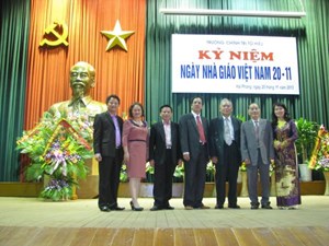 Kỷ niệm  31 năm ngày Nhà giáo Việt Nam 20-11 (20/11/1982 – 20/11/2013)