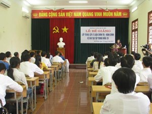 Lễ bế giảng lớp Trung cấp lý luận chính trị - hành chính  hệ đào tạo tập trung K20
