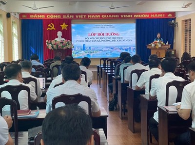 Trường Chính trị Tô Hiệu tổ chức lớp bồi dưỡng kiến thức, kỹ năng lãnh đạo, quản lý dành cho Chủ tịch Uỷ ban nhân dân, Phó Chủ tịch Uỷ ban nhân dân cấp xã
