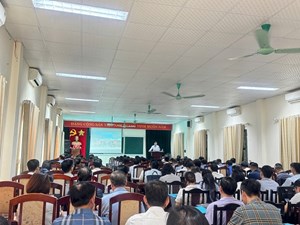 Trường Chính trị Tô Hiệu tổ chức lớp cập nhật kiến thức cho cấp ủy viên các Đảng ủy cấp xã (đợt 9)
